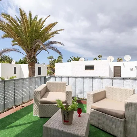 Tenerife 2 Apartment *