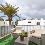 Tenerife 2 Apartment *