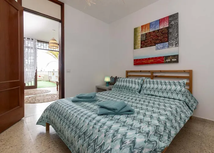 Tenerife 2 Адехе