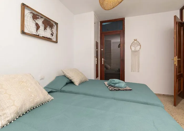 Апартаменти Tenerife 2 Адехе